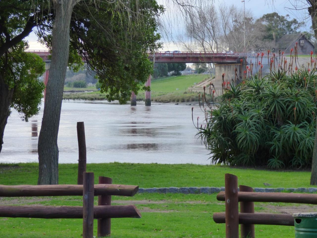 נקוצ'אה Cabanas Rio Quequen מראה חיצוני תמונה